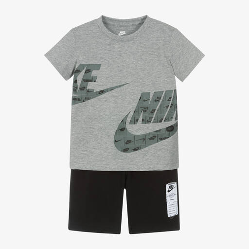 Nike-طقم شورت قطن جيرسي لون رمادي وأسود للأولاد | Childrensalon Outlet