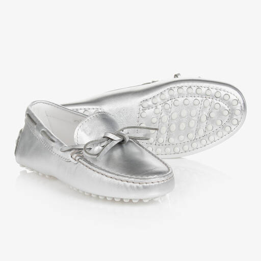 Tod's-Girls Silver Leather Moccasins | Childrensalon Outlet