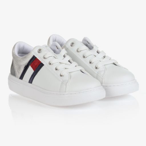 Tommy Hilfiger-ترينرز جلد صناعي لون أبيض وفضّي للبنات | Childrensalon Outlet